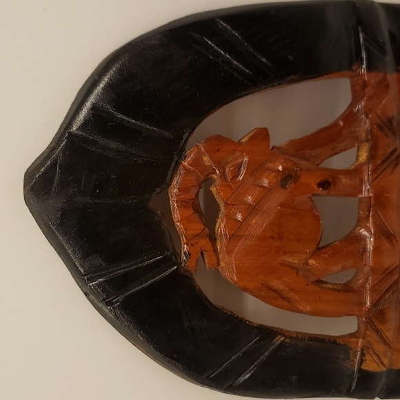 𝅺african wood mask Wall hanging elephant on top face bottom - Picture 2 of 11